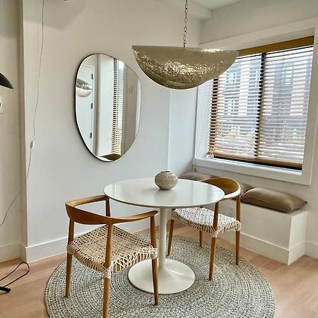 Minimalist Brooklyn Gem To Yourself Apartment New York Exterior photo